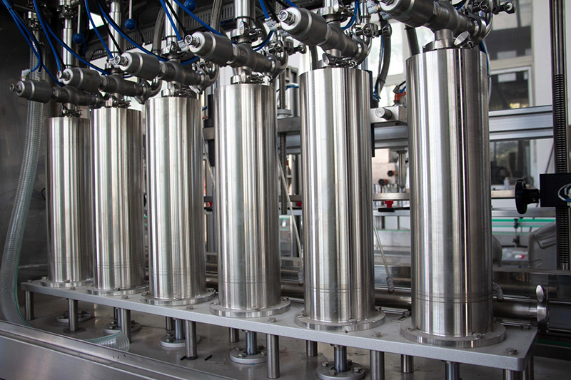 Automatische cosmetische parfum vloeistof bottelfles vulmachine