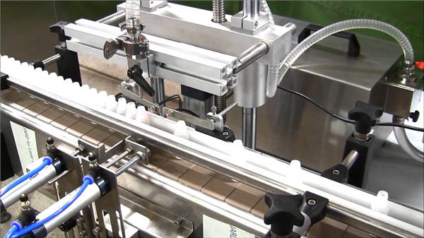 Hoge snelheid automatische e-liquid flessenvulmachine